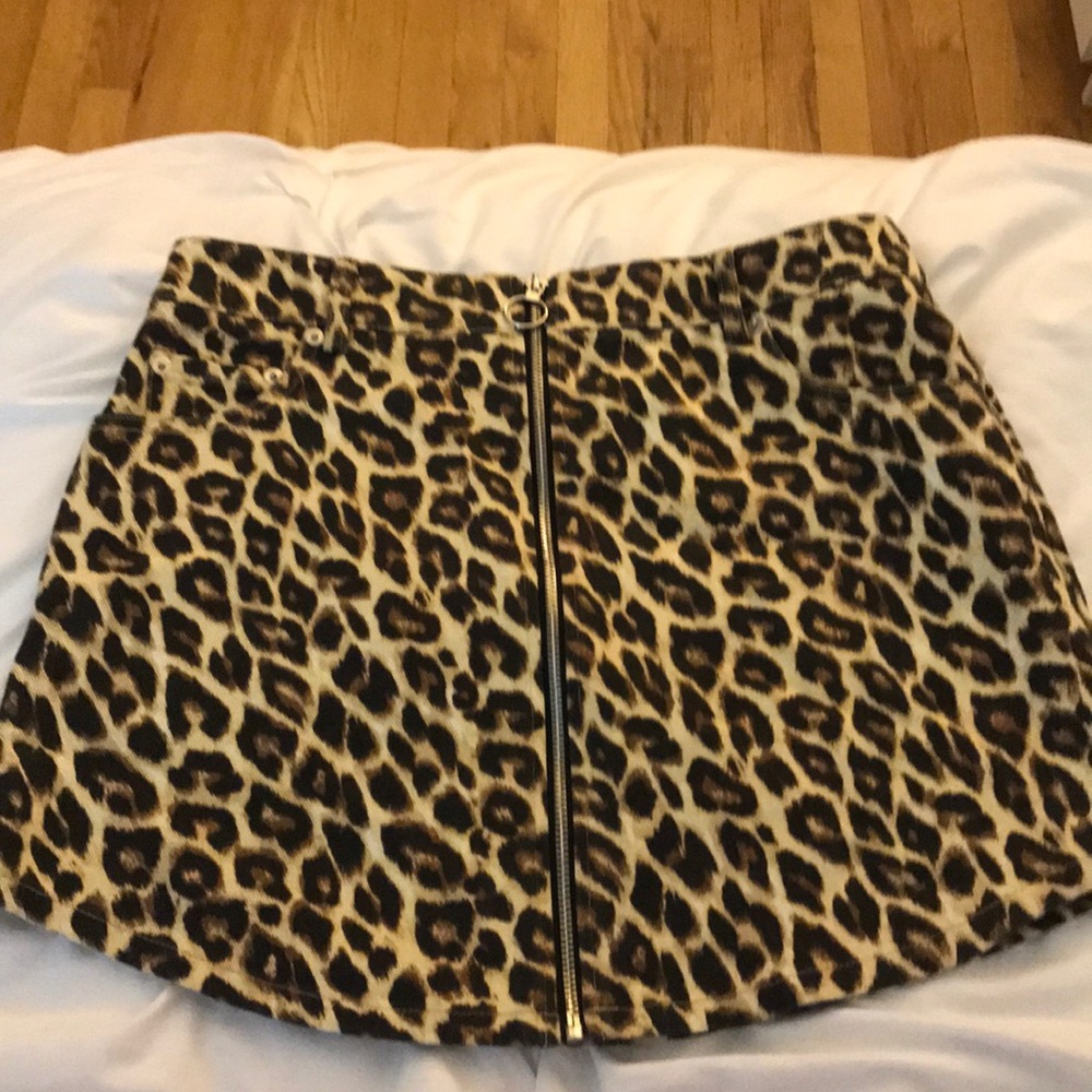 Mini Leopard Skirt